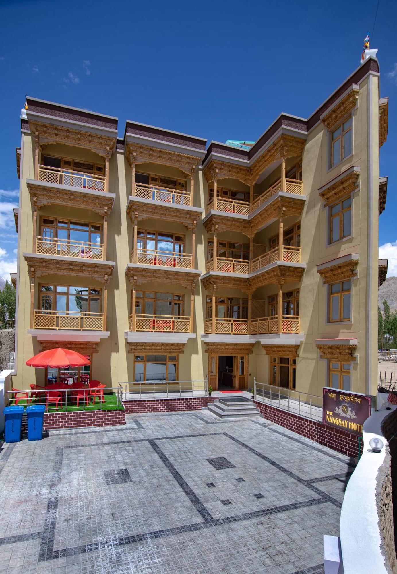 The Nangsay Hotel Leh Buitenkant foto